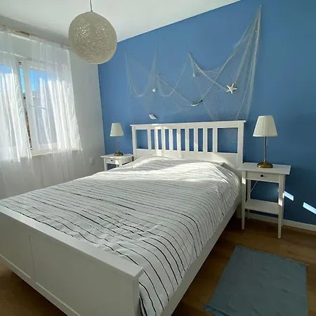 Captain's **** Apartment